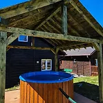 Stanica Pod Zadzierna Caloroczne * ルバフカ