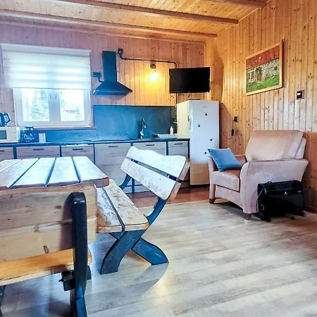 Stanica Pod Zadzierna Caloroczne