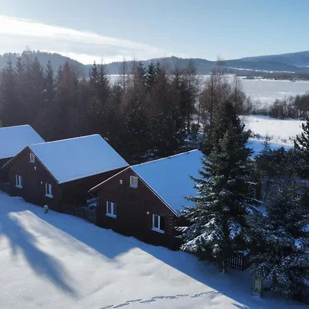 Stanica Pod Zadzierna Caloroczne * 우바브카