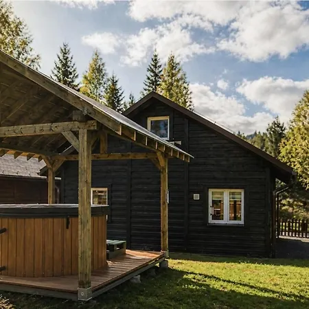 Stanica Pod Zadzierna Caloroczne