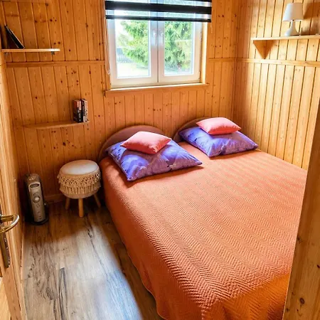 Stanica Pod Zadzierna Caloroczne Chalet Lubawka