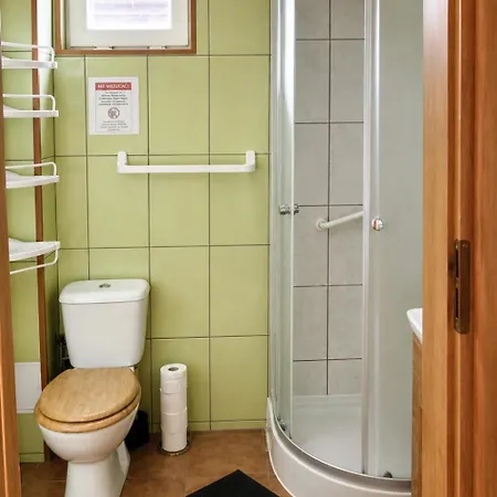 Stanica Pod Zadzierna Caloroczne