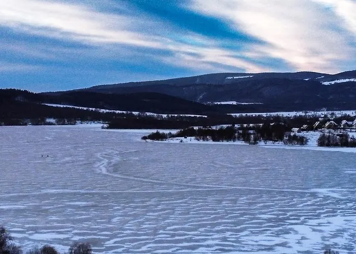 Stanica Pod Zadzierna Caloroczne *